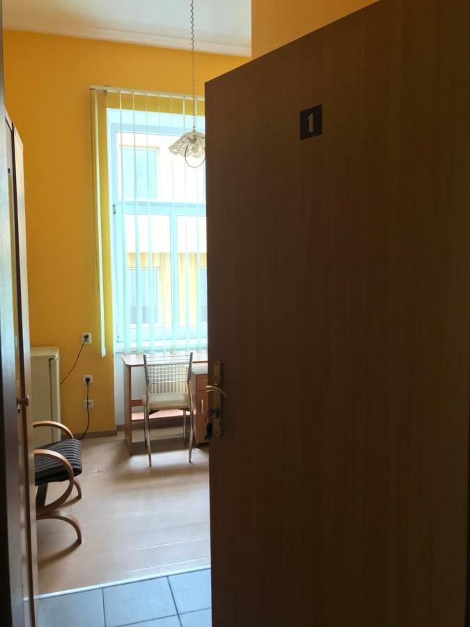 Clarus Mons Studio Hostel Częstochowa Kültér fotó